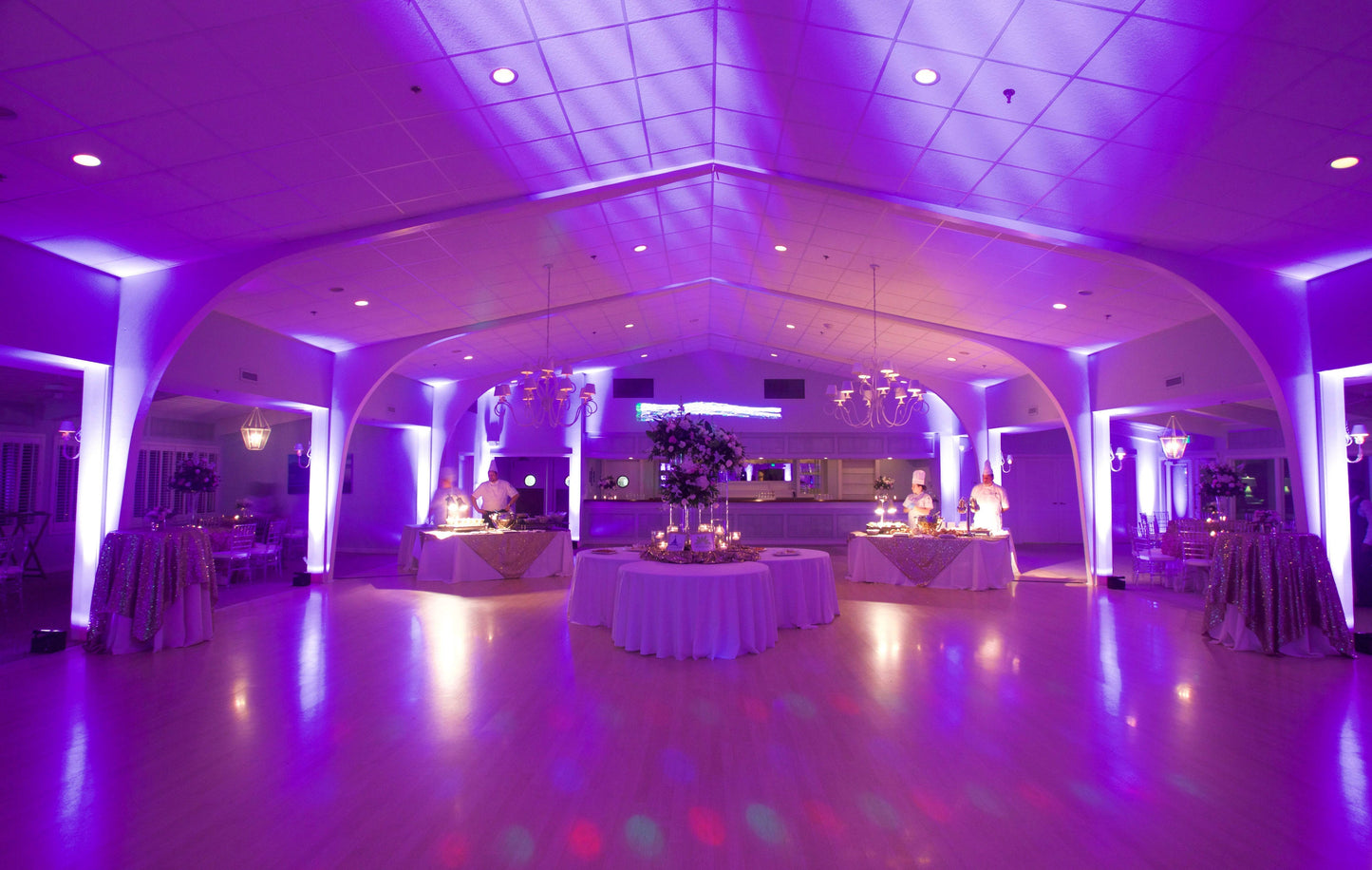 Large Event Uplighting - TriangleUpLighting